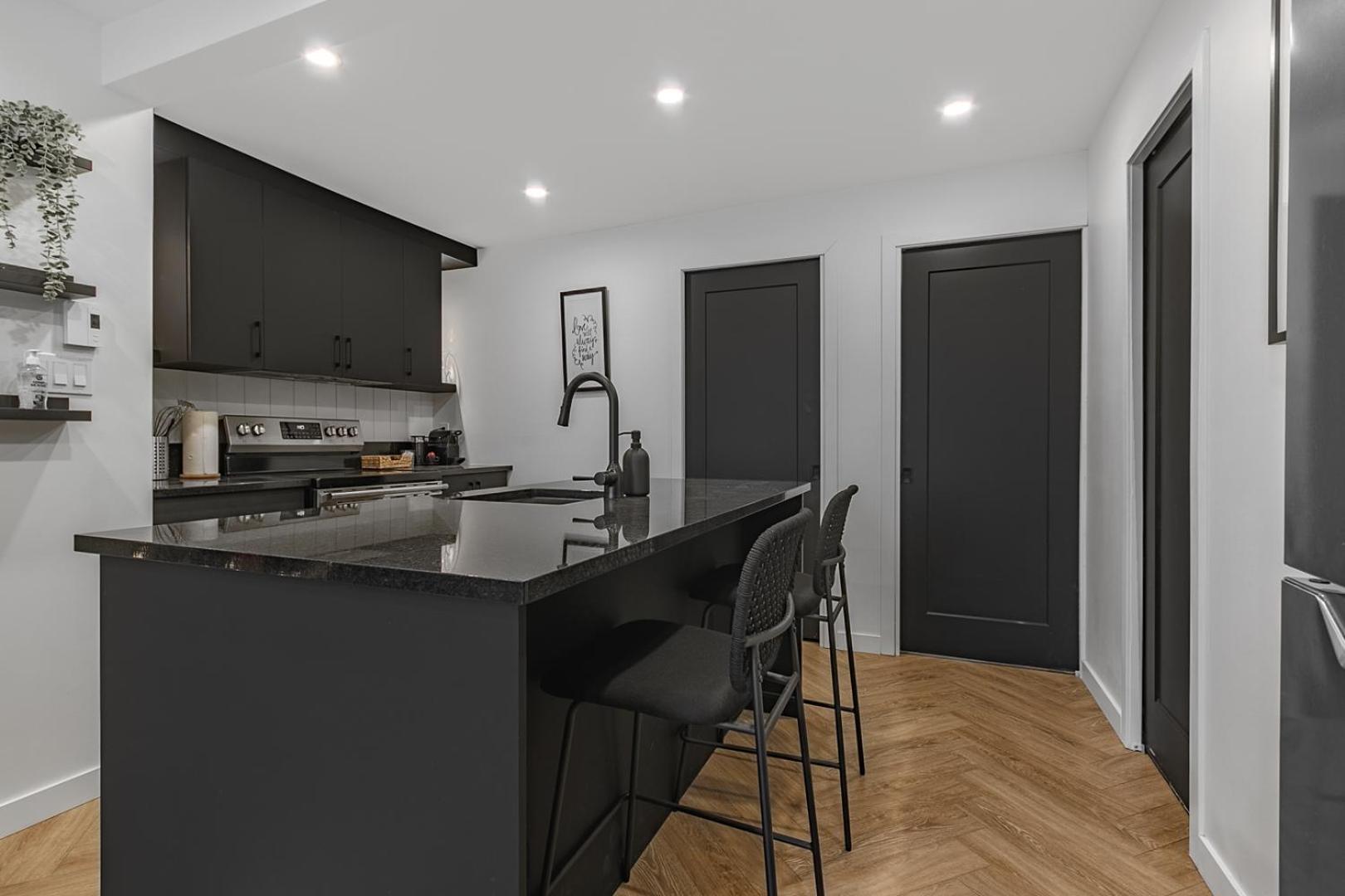 Les Appartements Du 300 Québec Dış mekan fotoğraf